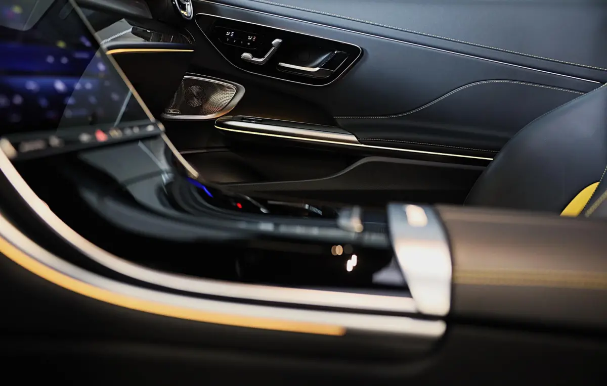 AMG 53 4MATIC+ / Performance Zetels / Carbon / Head Up / 360 Camera / Pano / Digital Light / 20 Inch