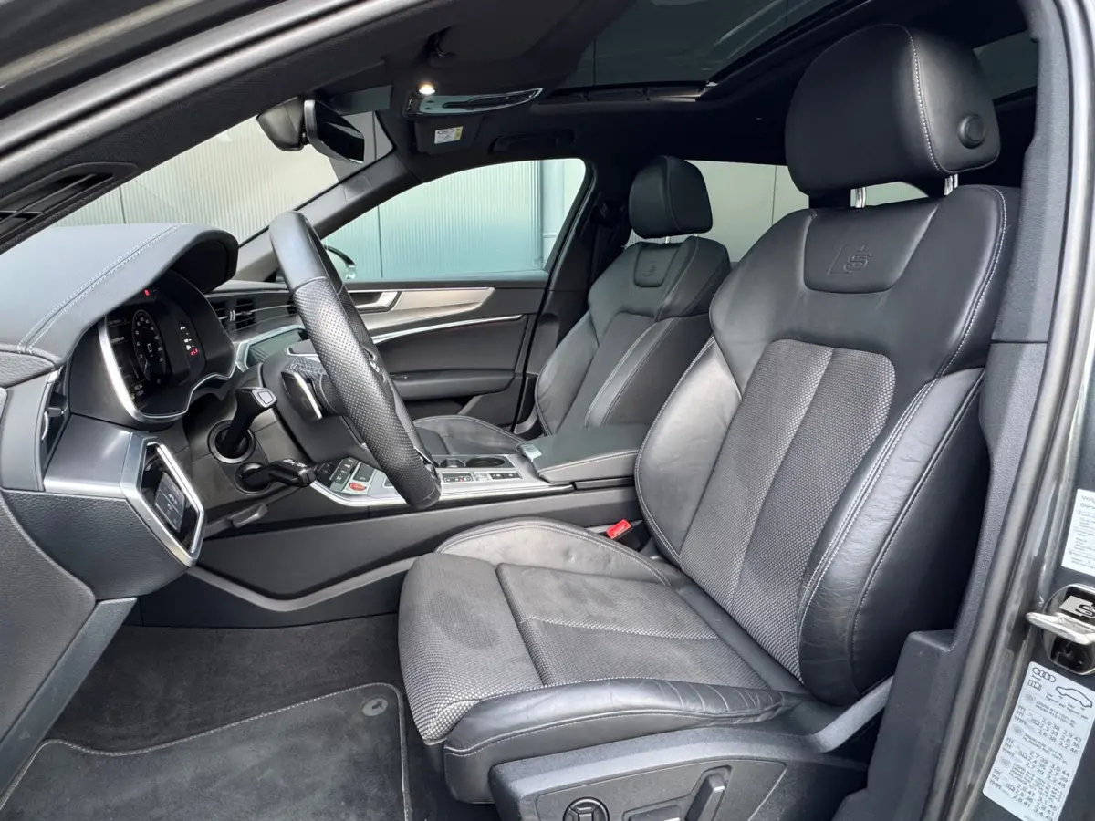 50 TFSI e Quattro S-Line edition * Panorama * B&O * Matrix Led * Stoelverwarming *