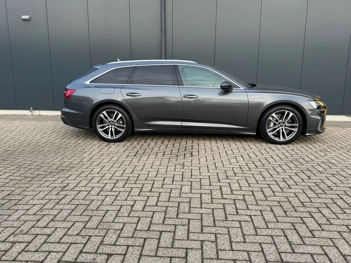 50 TFSI e Quattro S-Line edition * Panorama * B&O * Matrix Led * Stoelverwarming *