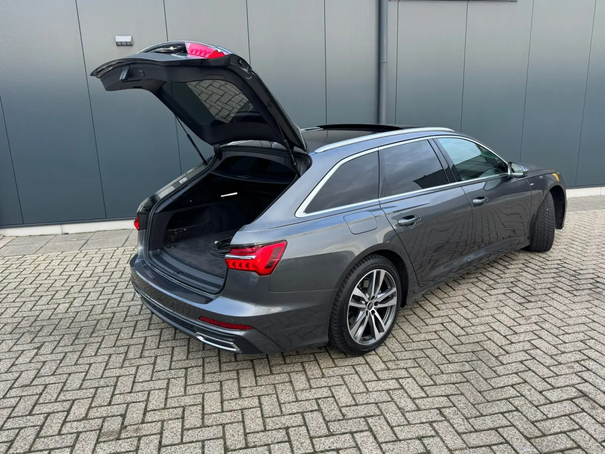 50 TFSI e Quattro S-Line edition * Panorama * B&O * Matrix Led * Stoelverwarming *