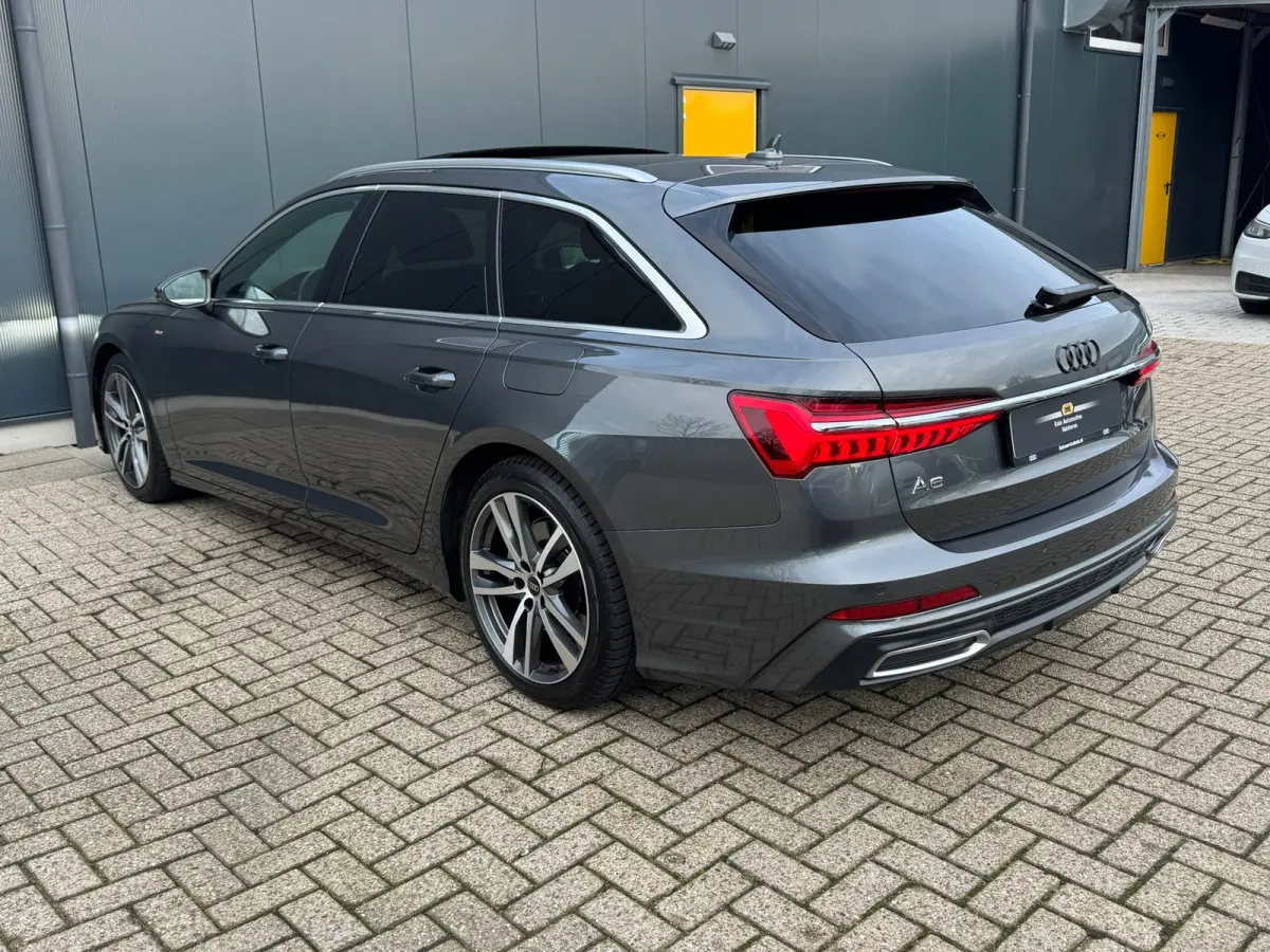 50 TFSI e Quattro S-Line edition * Panorama * B&O * Matrix Led * Stoelverwarming *
