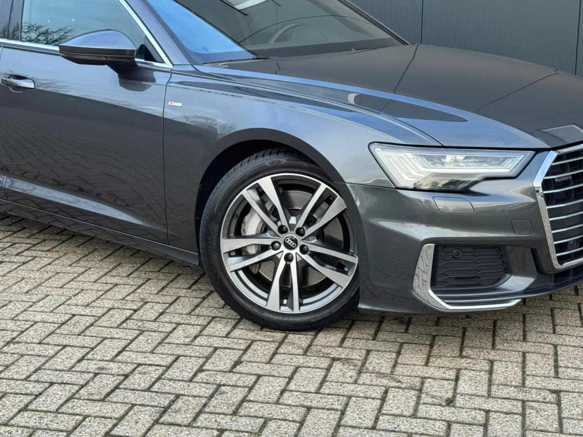 50 TFSI e Quattro S-Line edition * Panorama * B&O * Matrix Led * Stoelverwarming *