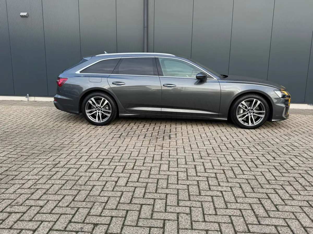 50 TFSI e Quattro S-Line edition * Panorama * B&O * Matrix Led * Stoelverwarming *