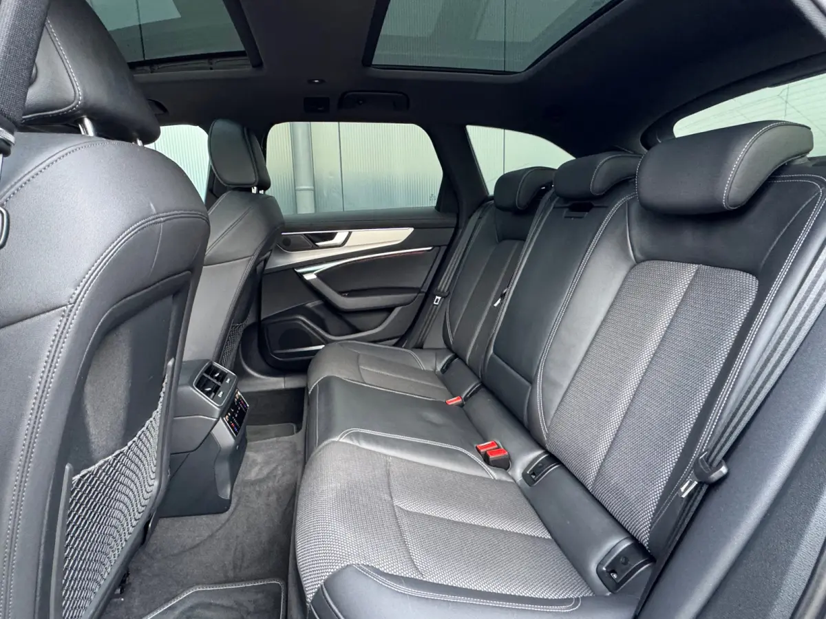 50 TFSI e Quattro S-Line edition * Panorama * B&O * Matrix Led * Stoelverwarming *