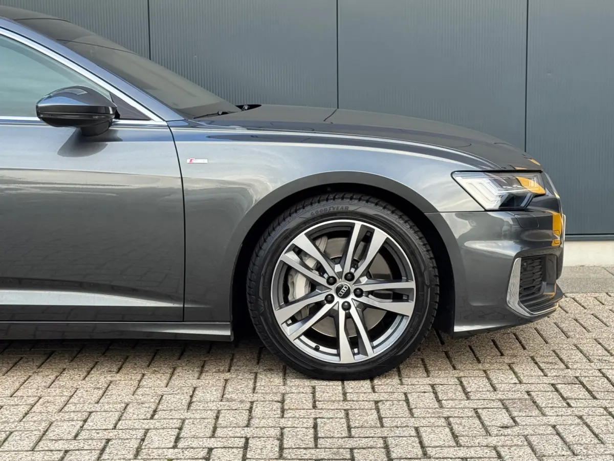 50 TFSI e Quattro S-Line edition * Panorama * B&O * Matrix Led * Stoelverwarming *