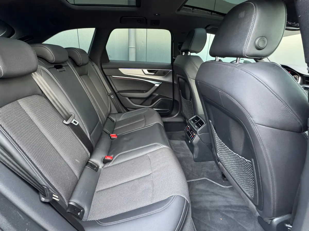 50 TFSI e Quattro S-Line edition * Panorama * B&O * Matrix Led * Stoelverwarming *