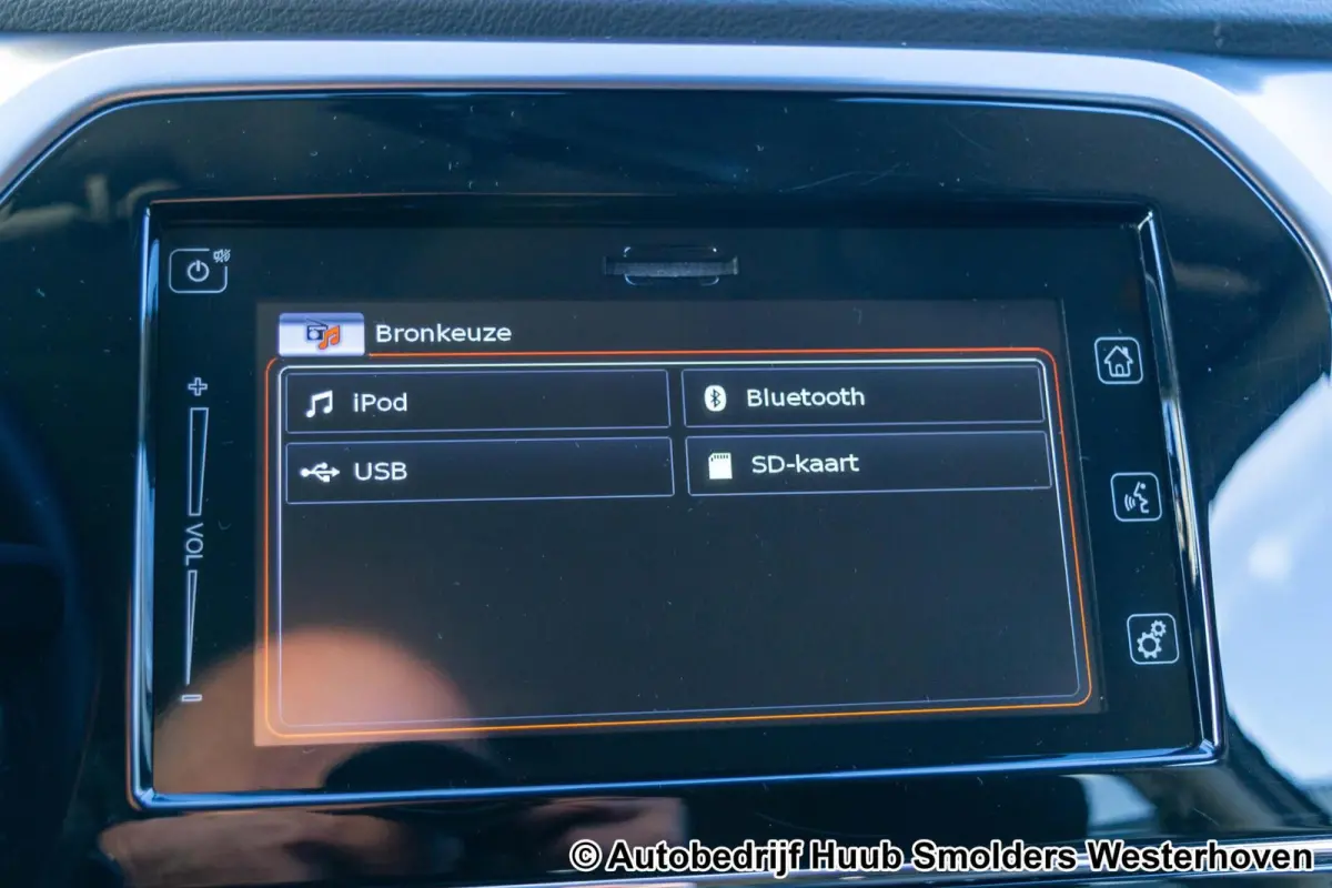 1.4 Boosterjet Select Smart Hybrid