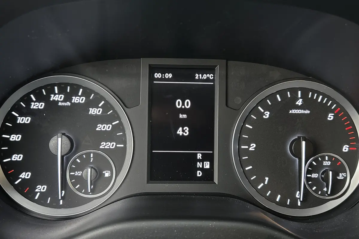 114 CDI Lang Dubbel Cabine | Nieuw | BPM vrij | Led | Camera | Navigatie | Cruise control | Parkeersensoren