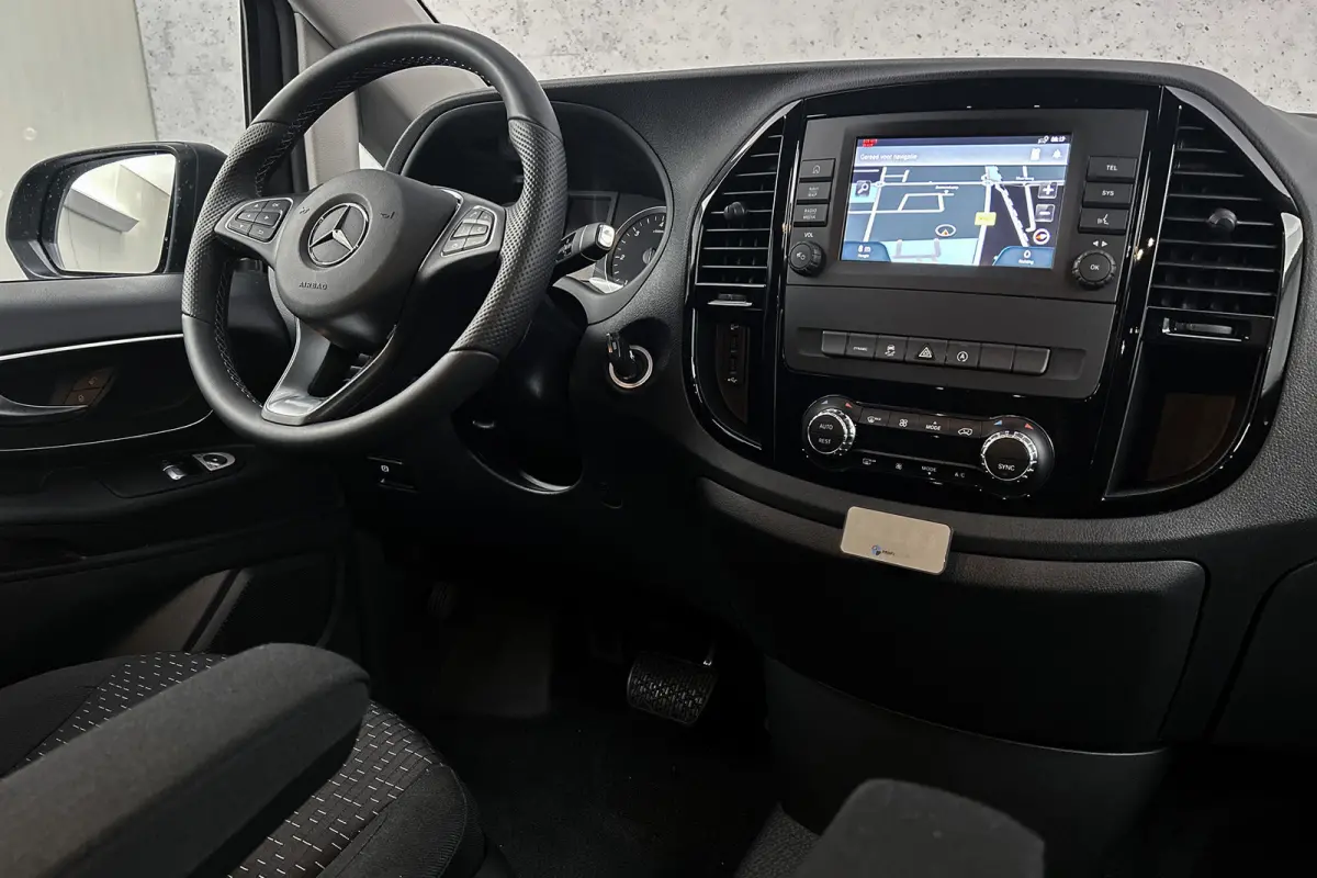 114 CDI Lang Dubbel Cabine | Nieuw | BPM vrij | Led | Camera | Navigatie | Cruise control | Parkeersensoren