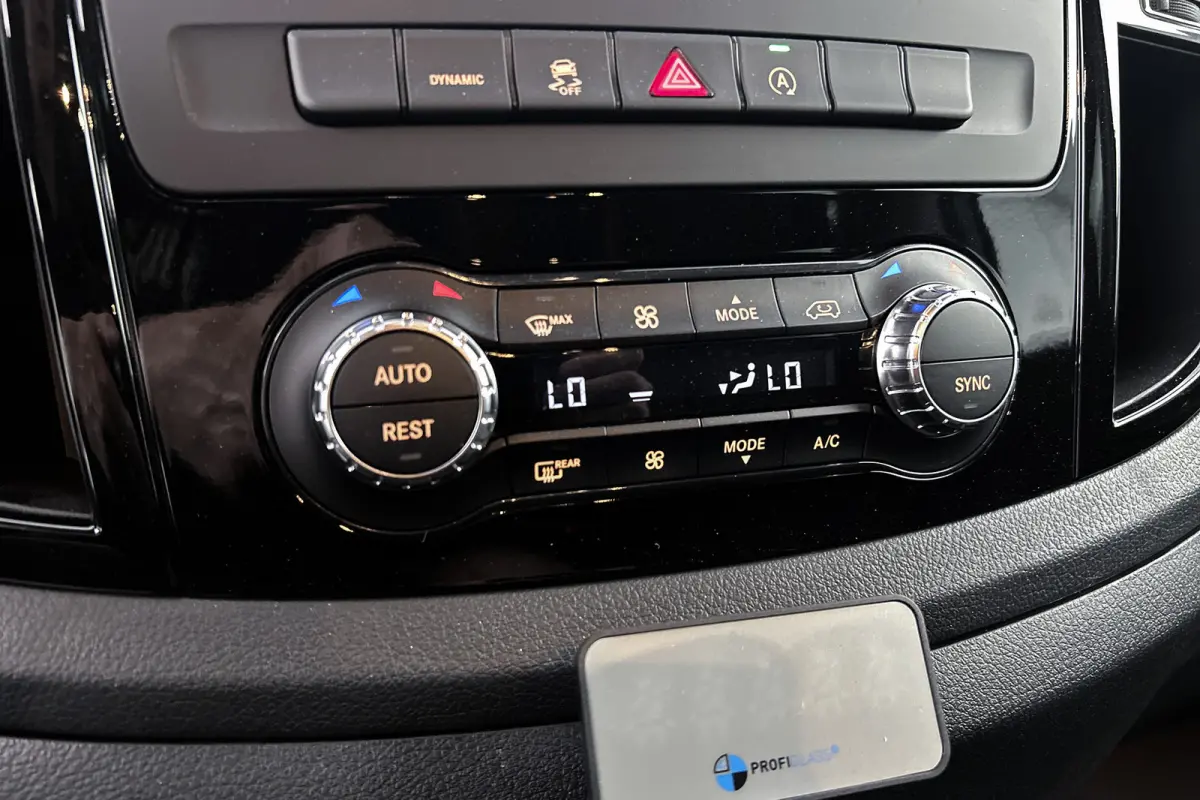 114 CDI Lang Dubbel Cabine | Nieuw | BPM vrij | Led | Camera | Navigatie | Cruise control | Parkeersensoren