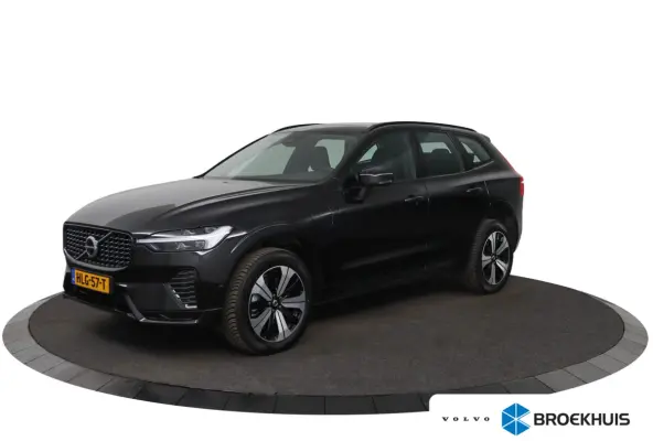 T6 AWD Plus Dark | Stoel + Stuur verwarming | Trekhaak | BLIS |
