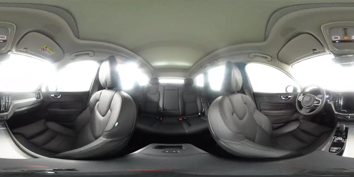 T6 AWD Plus Dark | Stoel + Stuur verwarming | Trekhaak | BLIS |