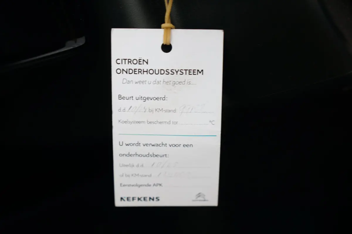 1.2 PureTech Business Automaat - Gris Artense - Camera/Clima/Carplay