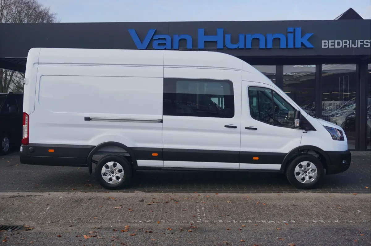 350L 130PK L4H3 Dubbel Cabine BPM VRIJ!! Navi, ° Camera, Adap. Cruise, LM Velg!! NR. A240
