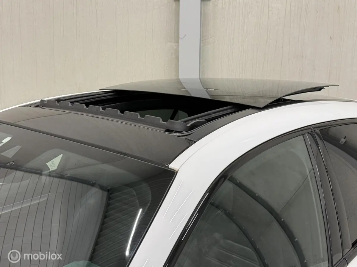 2.0 T AWD Sprint Panodak Leer Navi Carplay Camera BTW Auto!