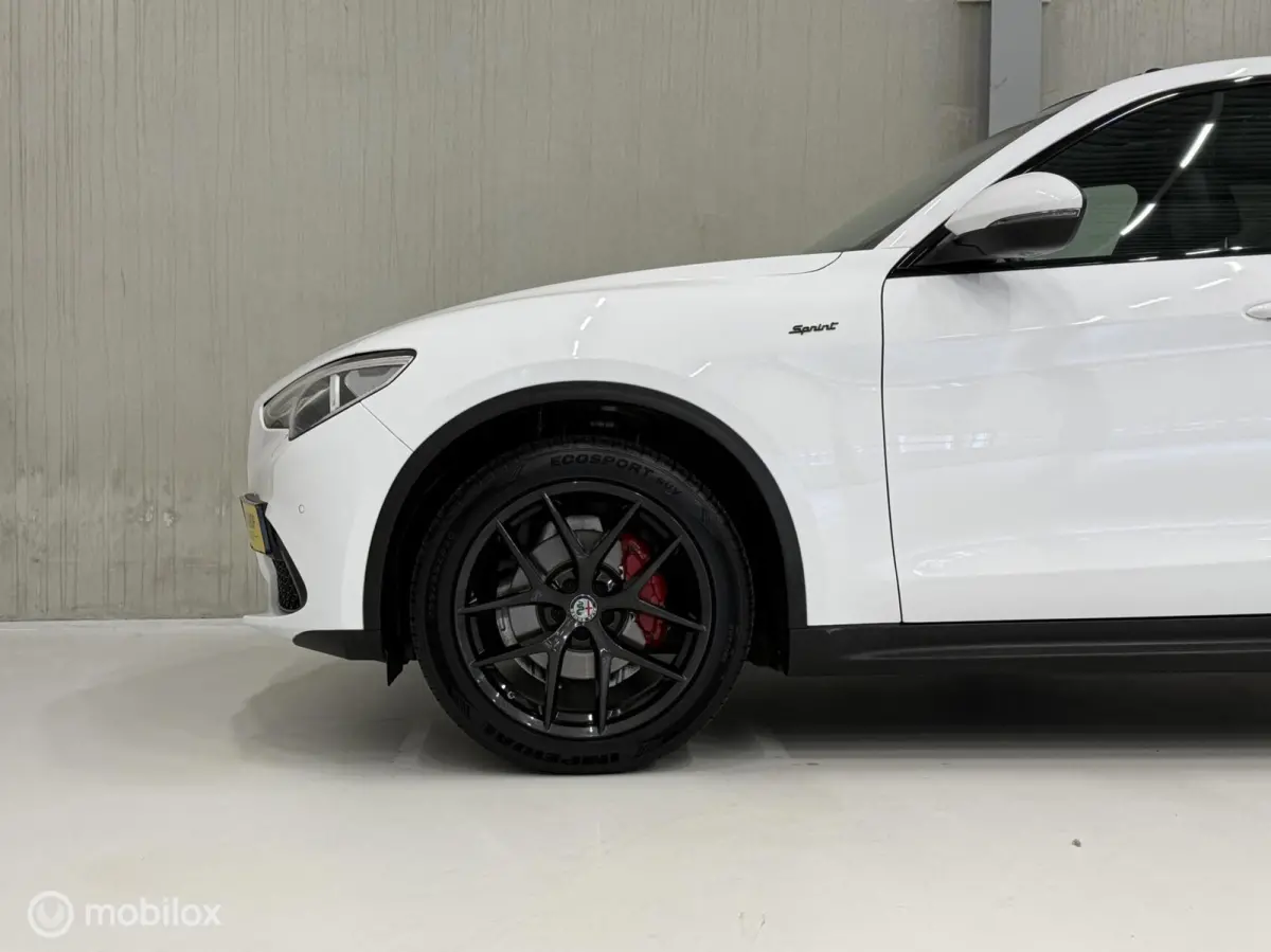 2.0 T AWD Sprint Panodak Leer Navi Carplay Camera BTW Auto!