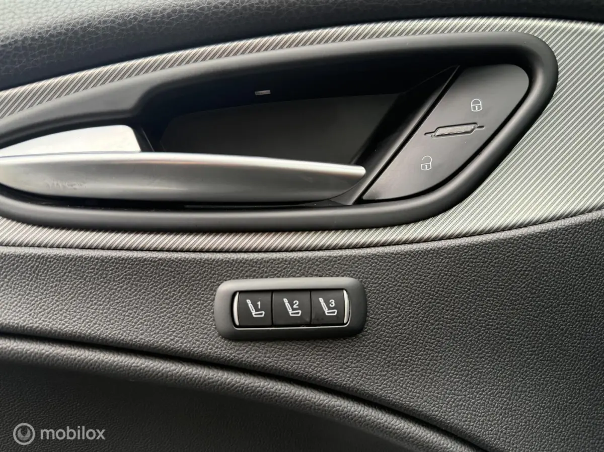 2.0 T AWD Sprint Panodak Leer Navi Carplay Camera BTW Auto!