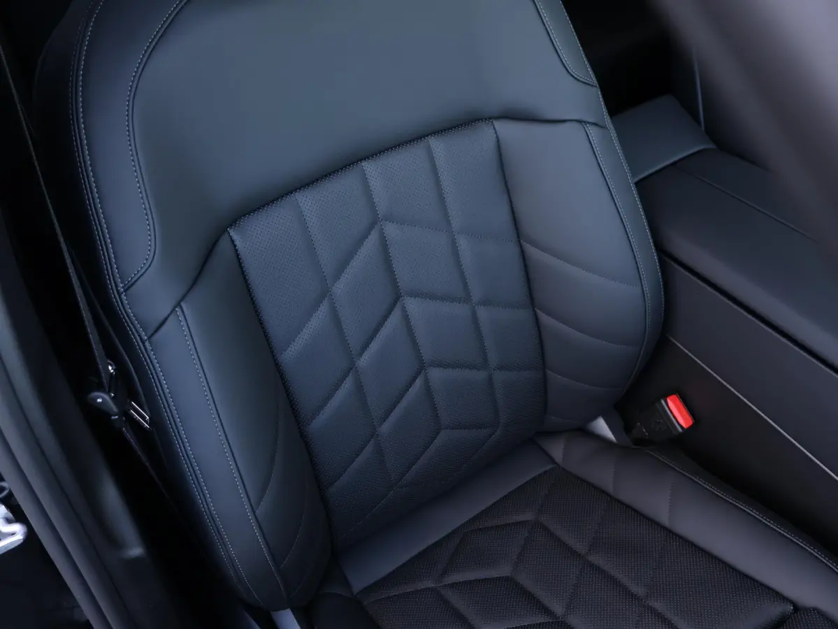 550e xDrive | M Sportpakket Pro | Innovation Pack | Travel Packj | Comfort Pack