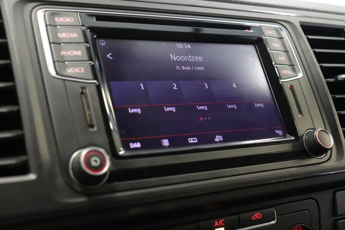 2.0 TDI 150PK Automaat EURO 6 - Airco - Navi - Cruise - €14.950,- Excl.