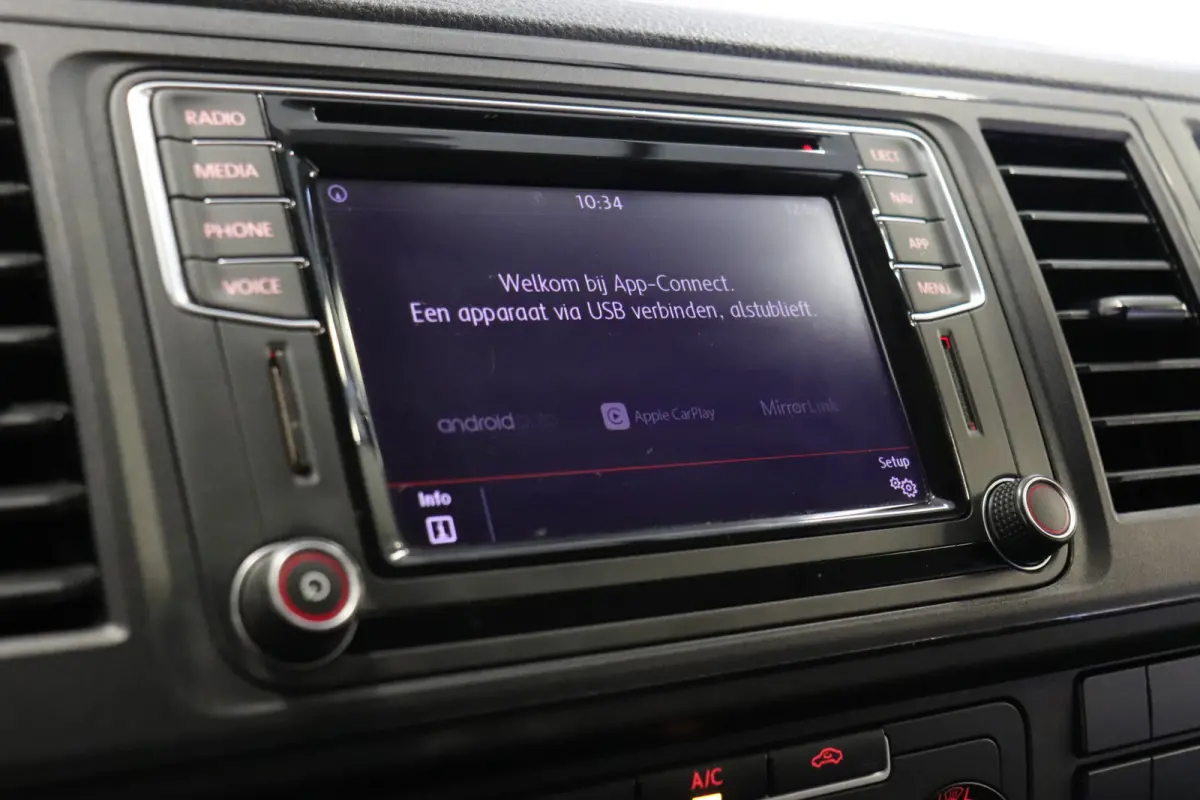 2.0 TDI 150PK Automaat EURO 6 - Airco - Navi - Cruise - €14.950,- Excl.