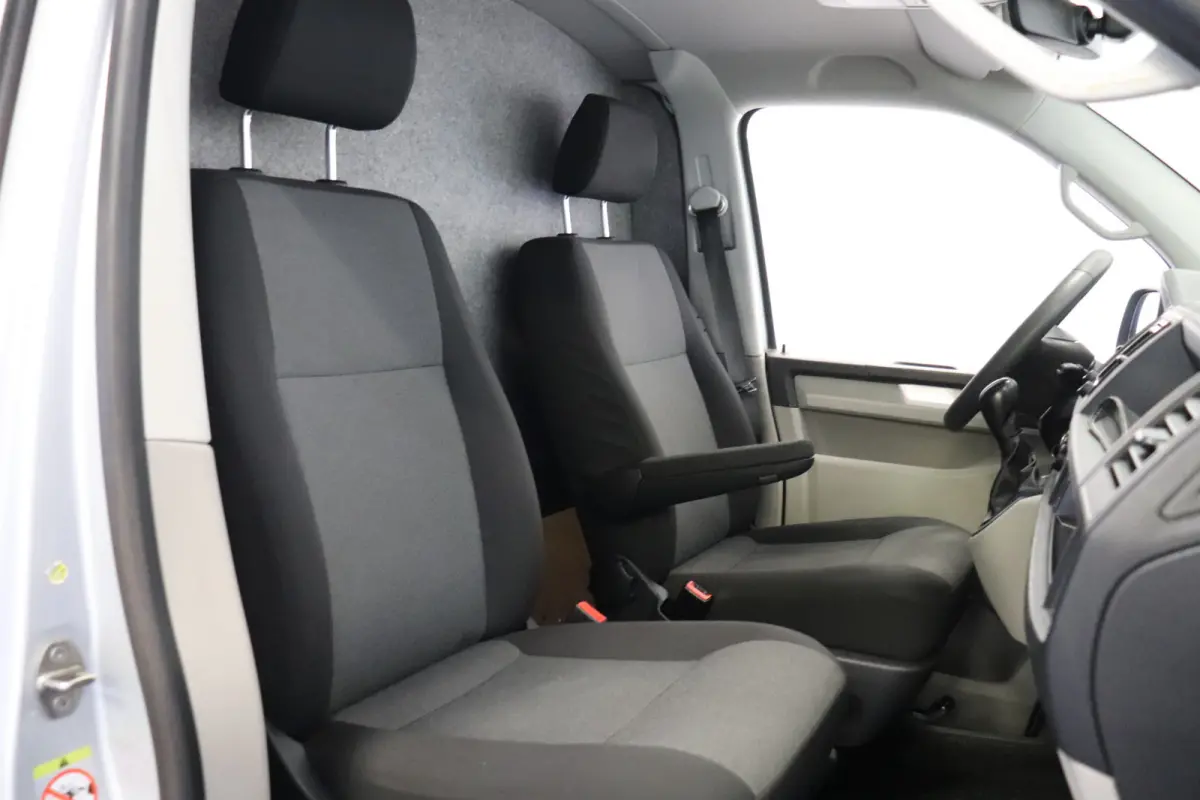 2.0 TDI 150PK Automaat EURO 6 - Airco - Navi - Cruise - €14.950,- Excl.
