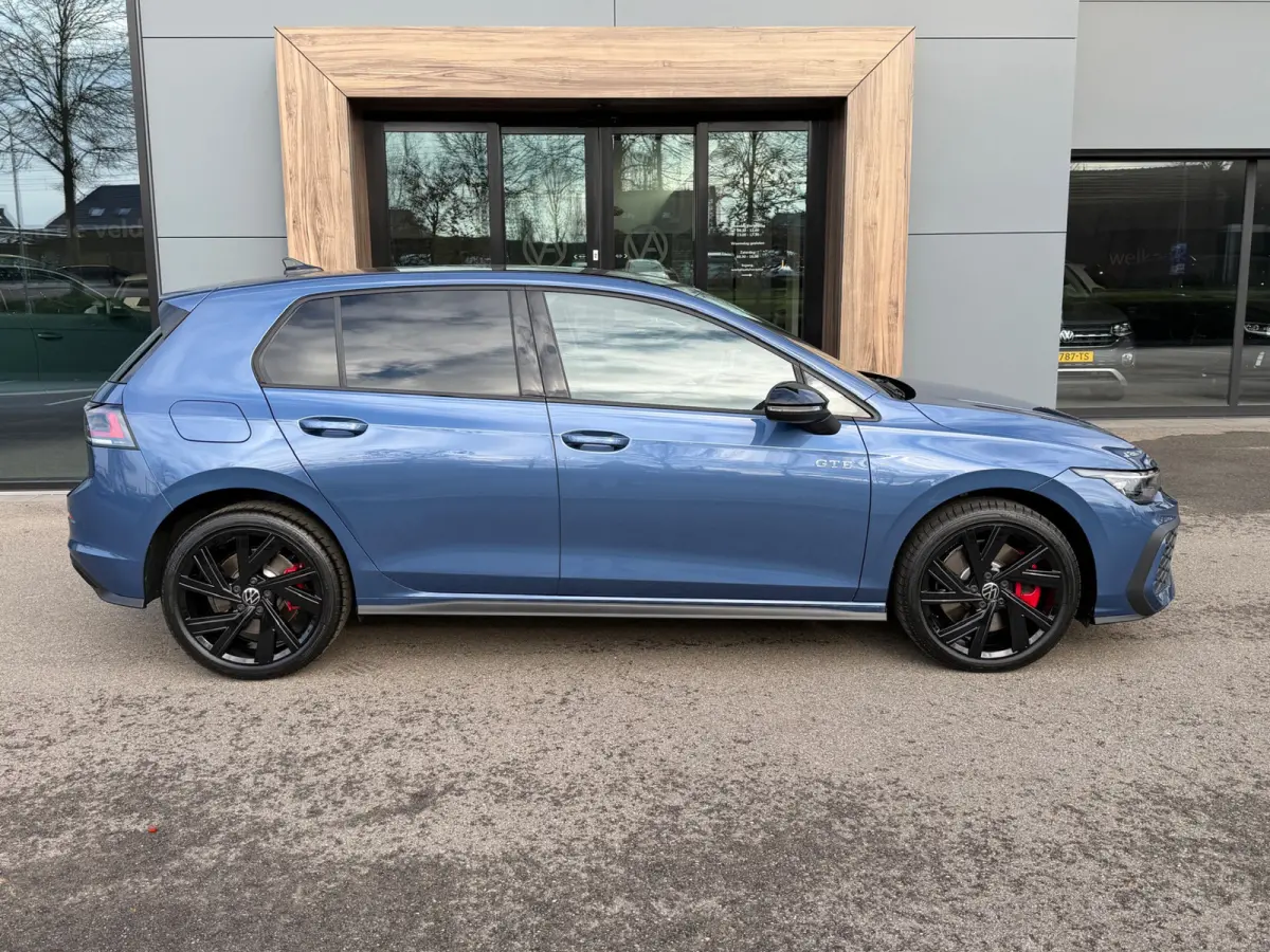 1.5 eHybrid GTE 272pk | Black Style | IQ light | Camera | Head-up | Rijklaar incl. garantie