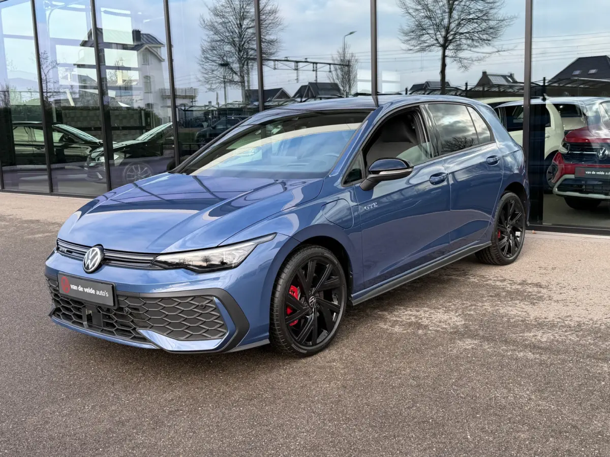 1.5 eHybrid GTE 272pk | Black Style | IQ light | Camera | Head-up | Rijklaar incl. garantie
