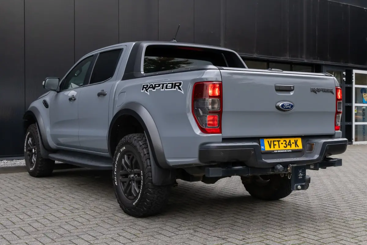 2.0 213 PK RAPTOR | Netjes Onderhouden | Camera| FOX Racing Shox Onderstel! | Trekhaak | Apple / Android Carplay | Stoelverwarming