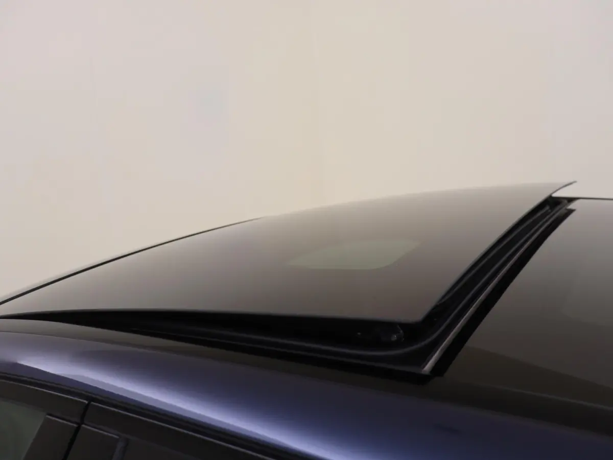 300 e Business Solution AMG /Panoramadak /Burmester 3D /HUD /Nightpakket /Winterpakket