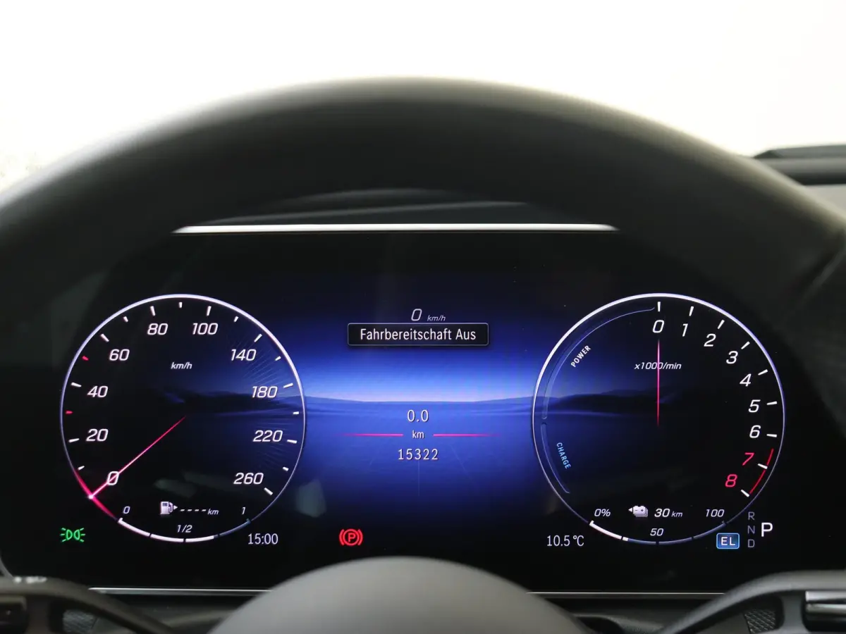 300 e Business Solution AMG /Panoramadak /Burmester 3D /HUD /Nightpakket /Winterpakket