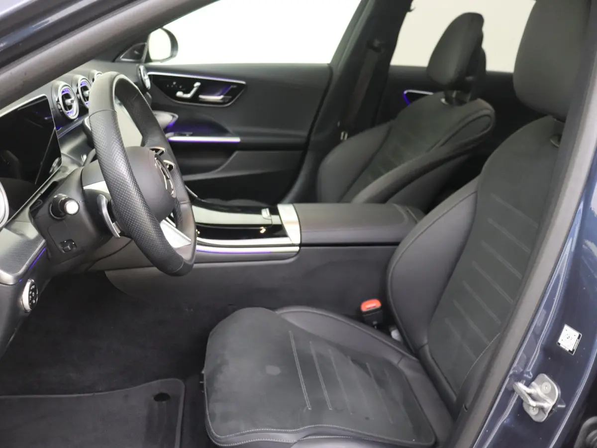 300 e Business Solution AMG /Panoramadak /Burmester 3D /HUD /Nightpakket /Winterpakket