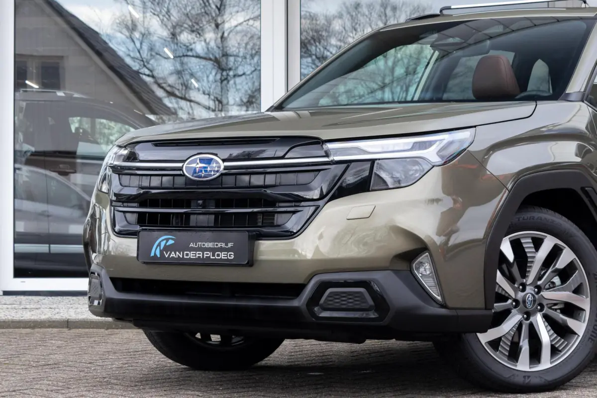 2.0i CVT e-BOXER Premium | Eyesight | Navigatie | Harman Kardon | 1e Eigenaar |
