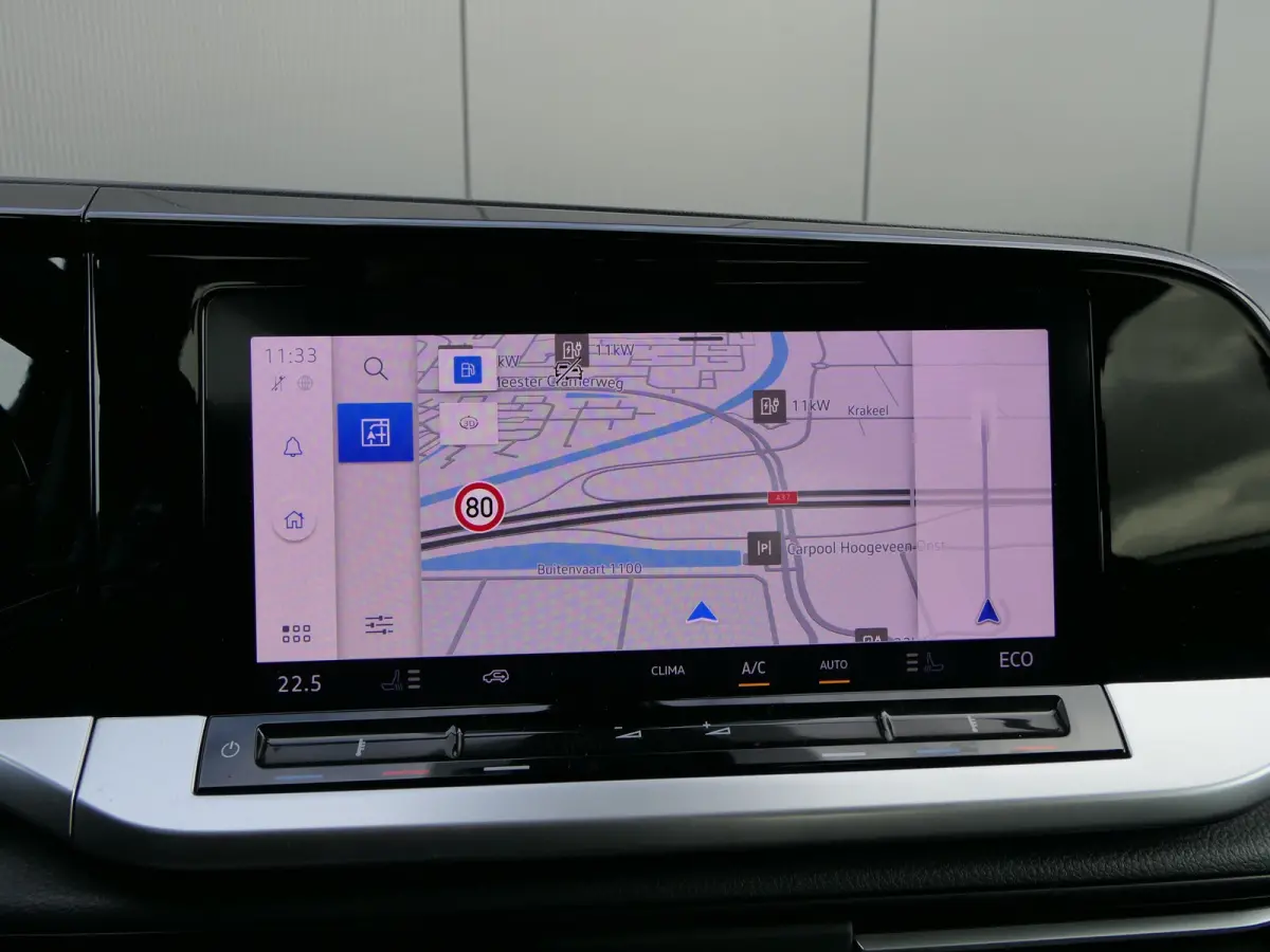 1.5 PHEV Titanium 7 Persoons | 7-Persoons | Camera | Dubbele Schuifdeur | Adaptive Cruise | BLIS | Navigatie | Stoel/Stuurverwarming