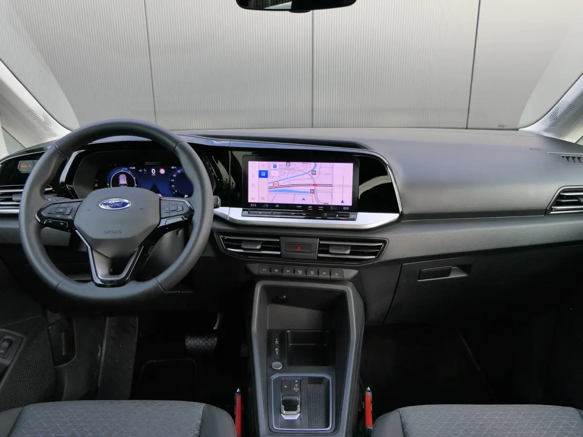 1.5 PHEV Titanium 7 Persoons | 7-Persoons | Camera | Dubbele Schuifdeur | Adaptive Cruise | BLIS | Navigatie | Stoel/Stuurverwarming