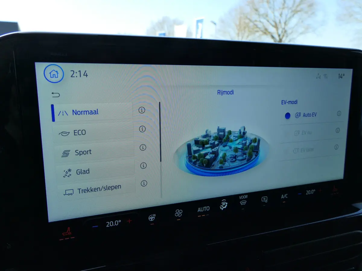 320 2.5 PHEV 233PK L2H1 Sport Automaat! Trekhaak | 2300kg Trekgewicht | B&O