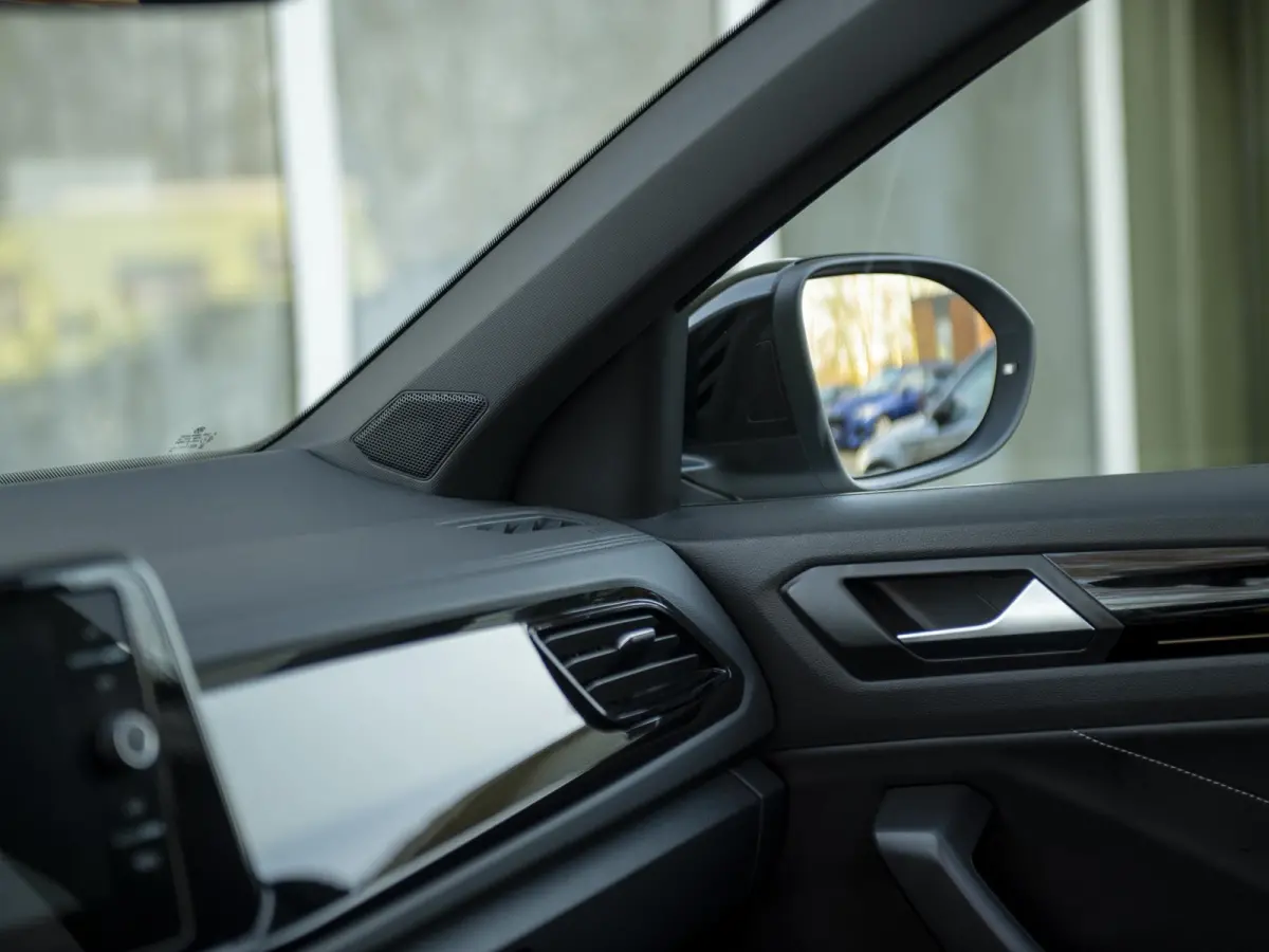 1.5 TSI R-Line Black Style Edition | Pano | Navi | App-connect | LED Plus | 19" LMV Black | Nw.prijs € 55.660,-!