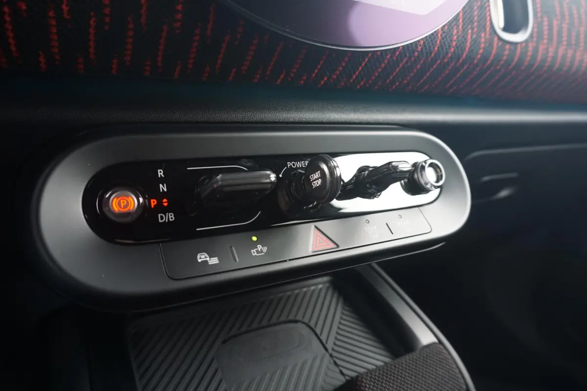 SE ALL4 John Cooper Works Trim | Harman Kardon | Panoramadak | Head-Up Display | Stoel & Stuurverwarming | Driving Assistant Plus