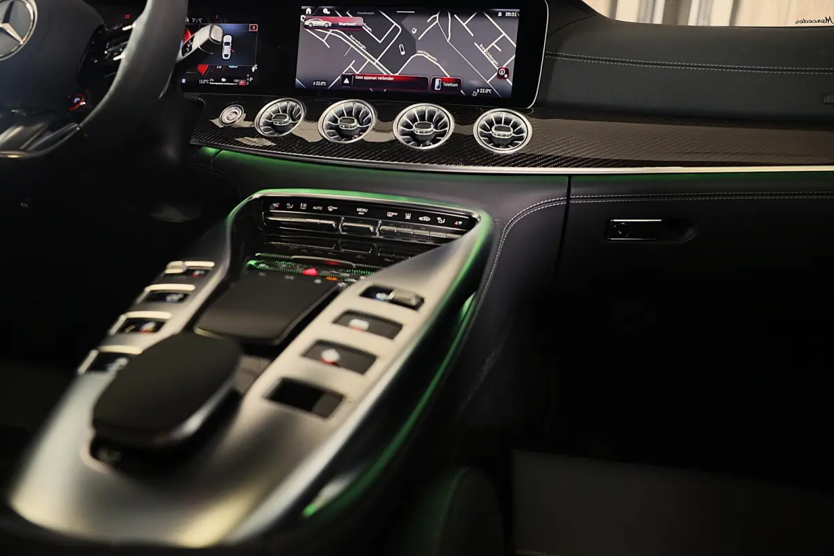 AMG 63 S E Performance / 843 PK / Performance Zetels / Keramisch / Carbon / Head Up /Panoramadak