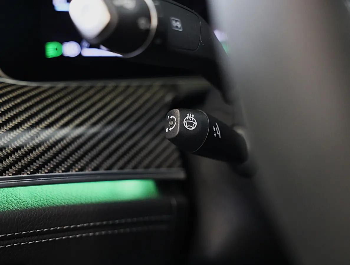 AMG 63 S E Performance / 843 PK / Performance Zetels / Keramisch / Carbon / Head Up /Panoramadak