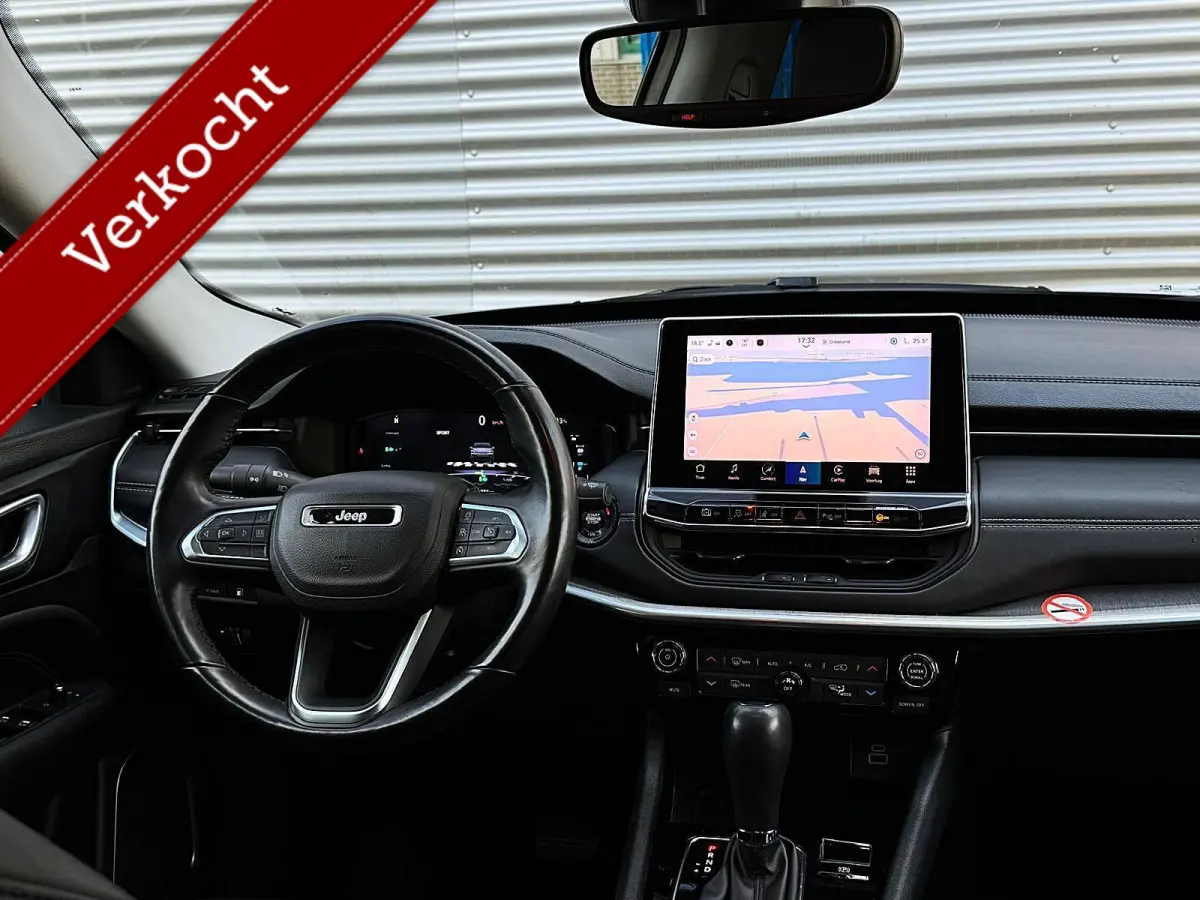 4xe 240 Plug-in Hybrid S /Panodak /Camera/Leder/Navi/Electric Limited/Led