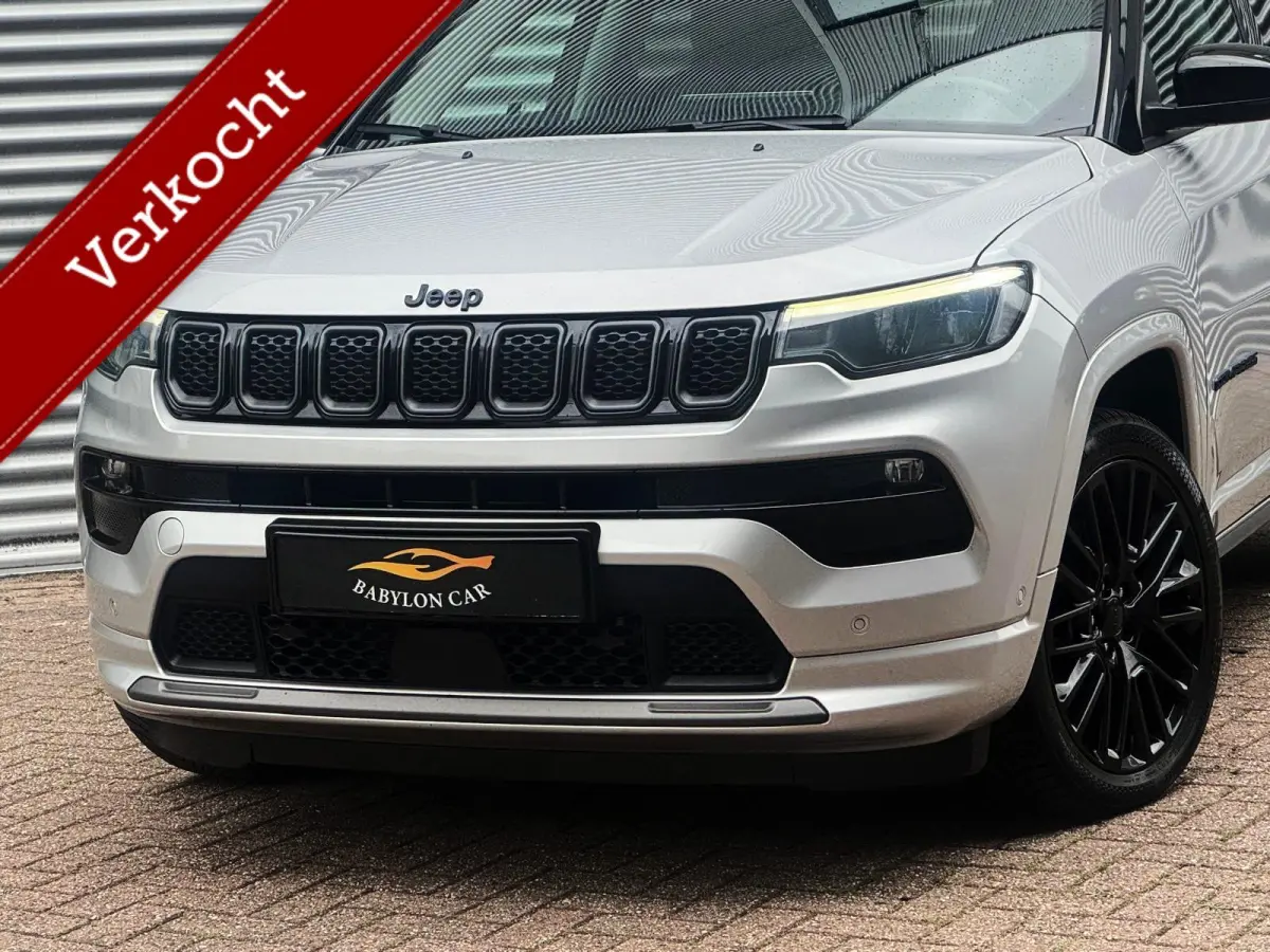 4xe 240 Plug-in Hybrid S /Panodak /Camera/Leder/Navi/Electric Limited/Led