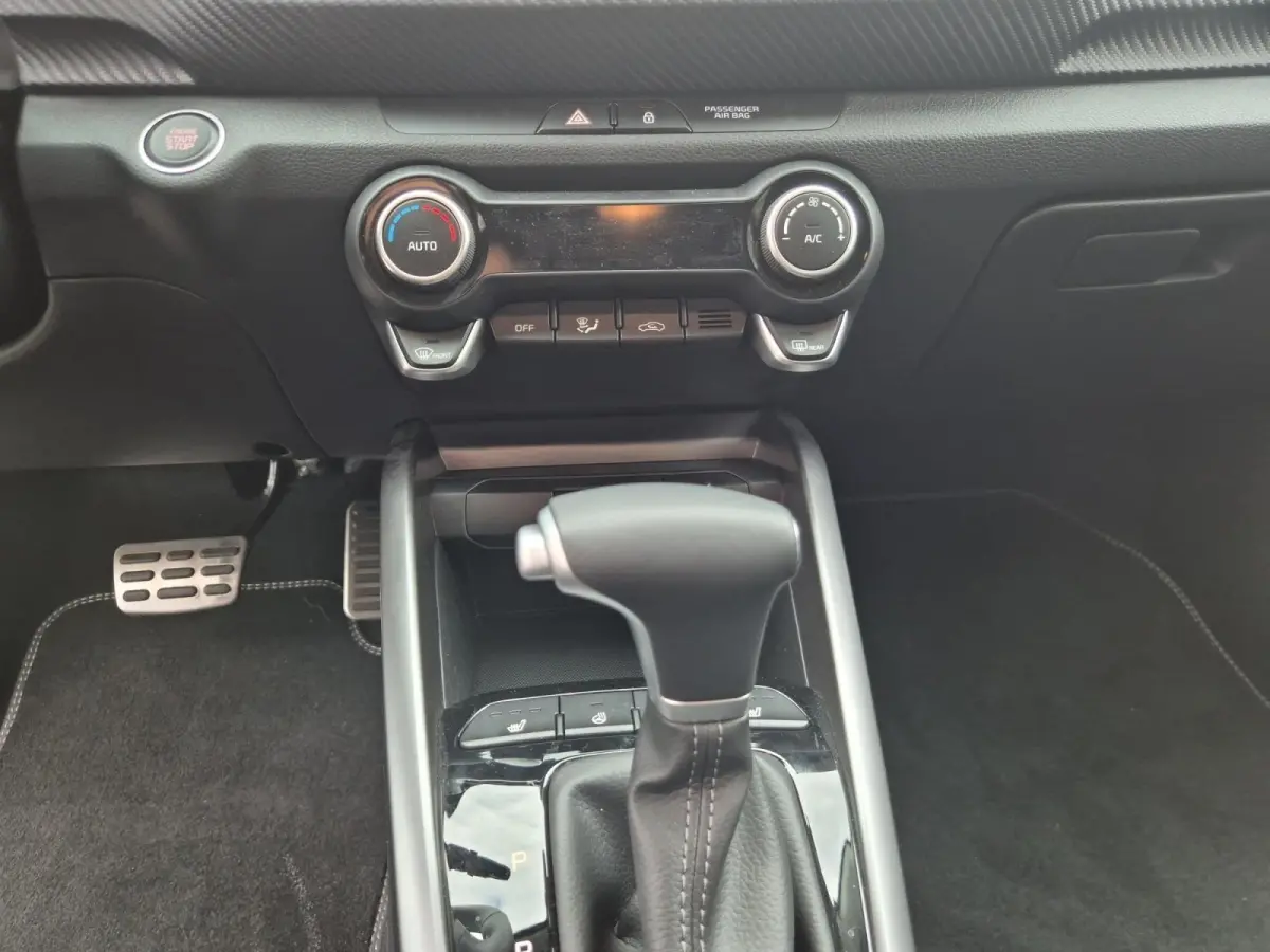 1.0 T-GDi MHEV GT-Line | Climate Control | Cruise Control | Automaat | Stoelverwarming | Stuurverwarming | Navigatie |