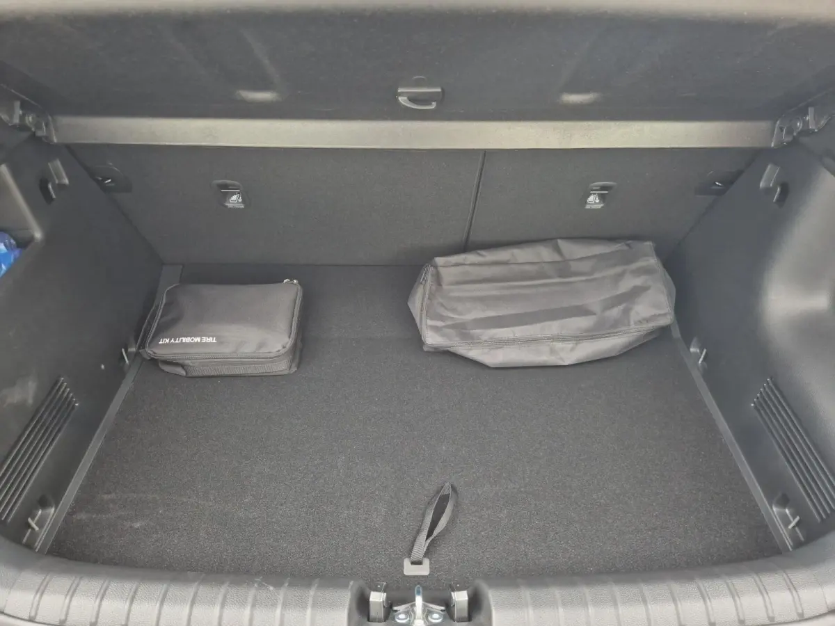 1.0 T-GDi MHEV GT-Line | Climate Control | Cruise Control | Automaat | Stoelverwarming | Stuurverwarming | Navigatie |