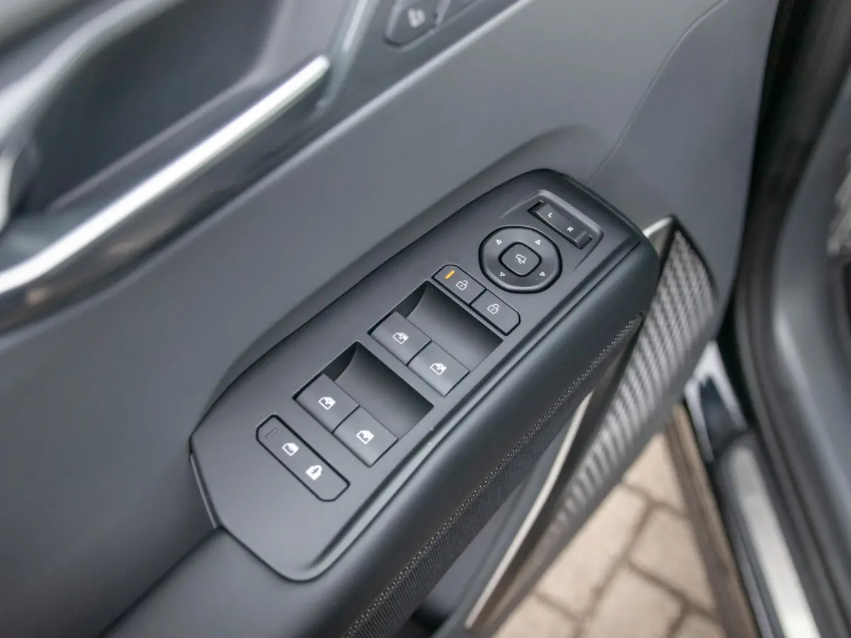 GT-Line AWD 99.8 kWh | 7-Pers. | 21" | Head-Up | Stoel-/Stuurverwarming | Premium Audio | Schuif-/kanteldak | Adapt. Cruise | Navi