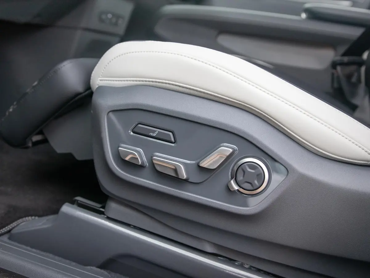 GT-Line AWD 99.8 kWh | 7-Pers. | 21" | Head-Up | Stoel-/Stuurverwarming | Premium Audio | Schuif-/kanteldak | Adapt. Cruise | Navi