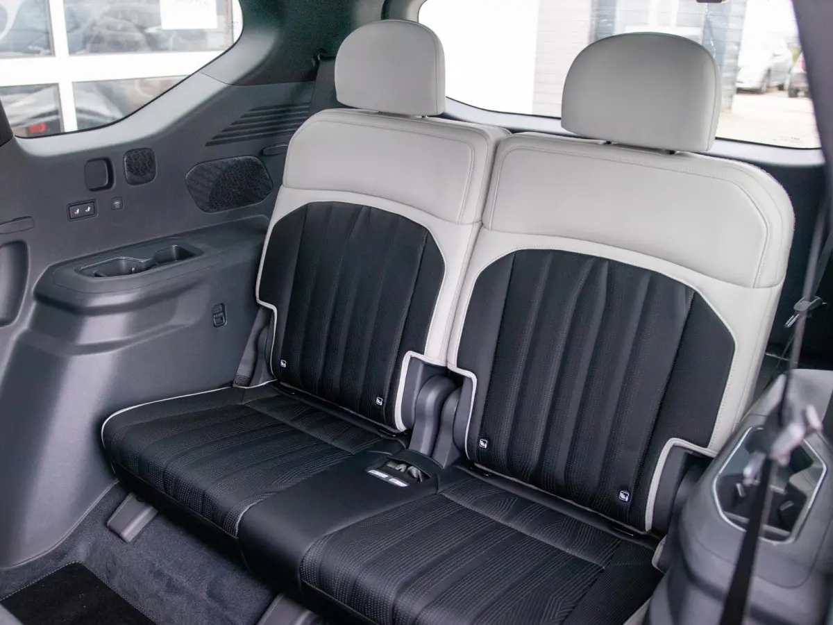 GT-Line AWD 99.8 kWh | 7-Pers. | 21" | Head-Up | Stoel-/Stuurverwarming | Premium Audio | Schuif-/kanteldak | Adapt. Cruise | Navi