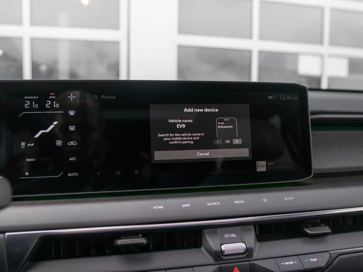 GT-Line AWD 99.8 kWh | 7-Pers. | 21" | Head-Up | Stoel-/Stuurverwarming | Premium Audio | Schuif-/kanteldak | Adapt. Cruise | Navi