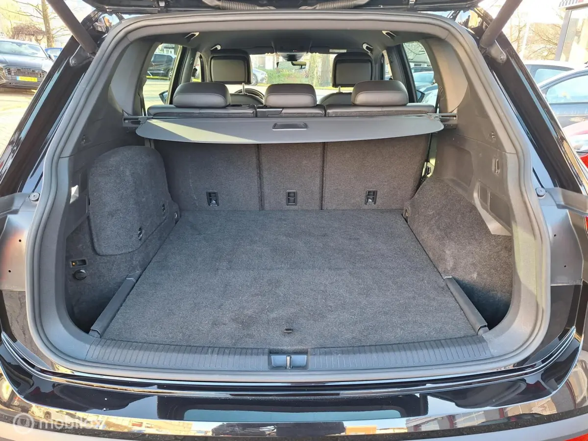 1.4 TSI E-HYBRID PHEV XCELLENCE • 1e EIGENAAR • TREKHAAK •