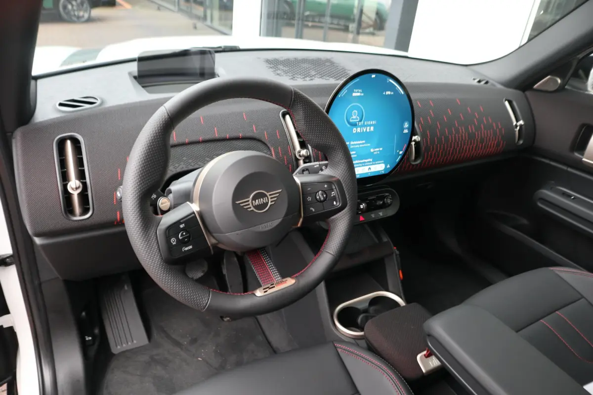 E John Cooper Works Uitvoering | Pakket M | Harman Kardon | Trekhaak | Panoramadak