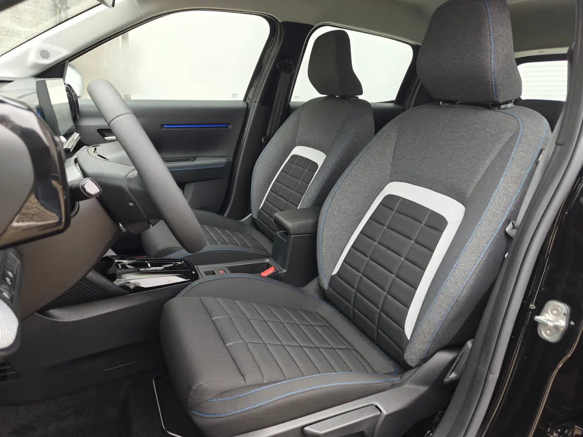 Plus 113pk Comfort Range 44 kWh | Airco | Apple Carplay/Android Auto|telefoonintegratie premium | Comfortstoel(en)